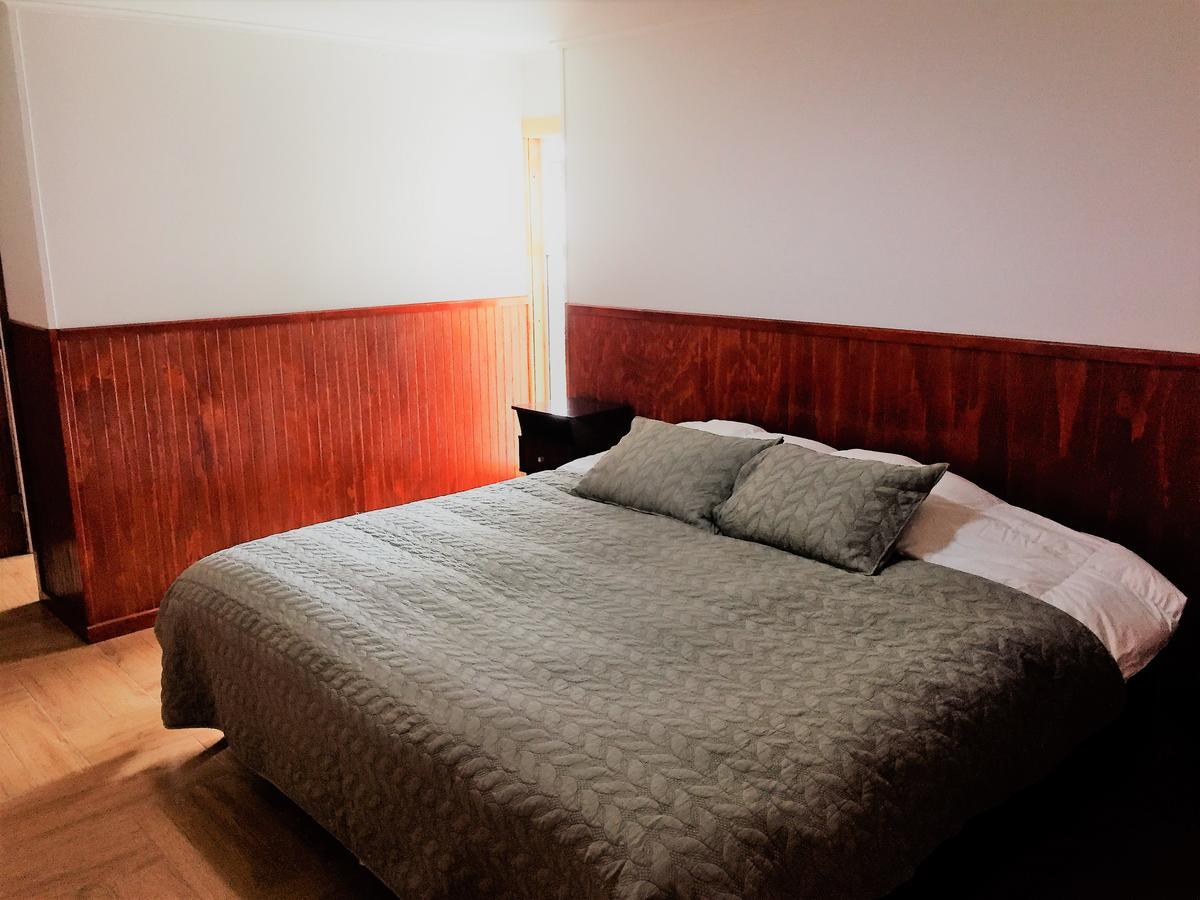 Hostal Andes Patagonicos Puerto Natales Ngoại thất bức ảnh